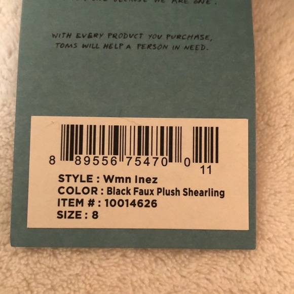 NWT faux Persian lamb black Inez boots from Tom’s with super soft fur lining - Picture 15 of 16